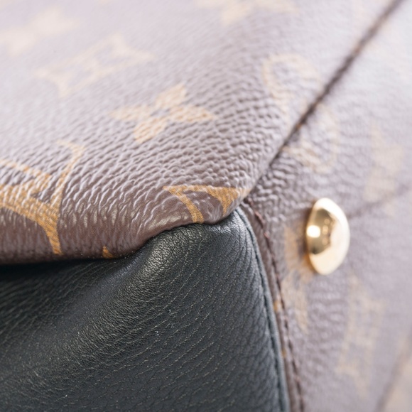 Louis Vuitton Monogram Pallas BB Multi-way - Picture 10 of 10